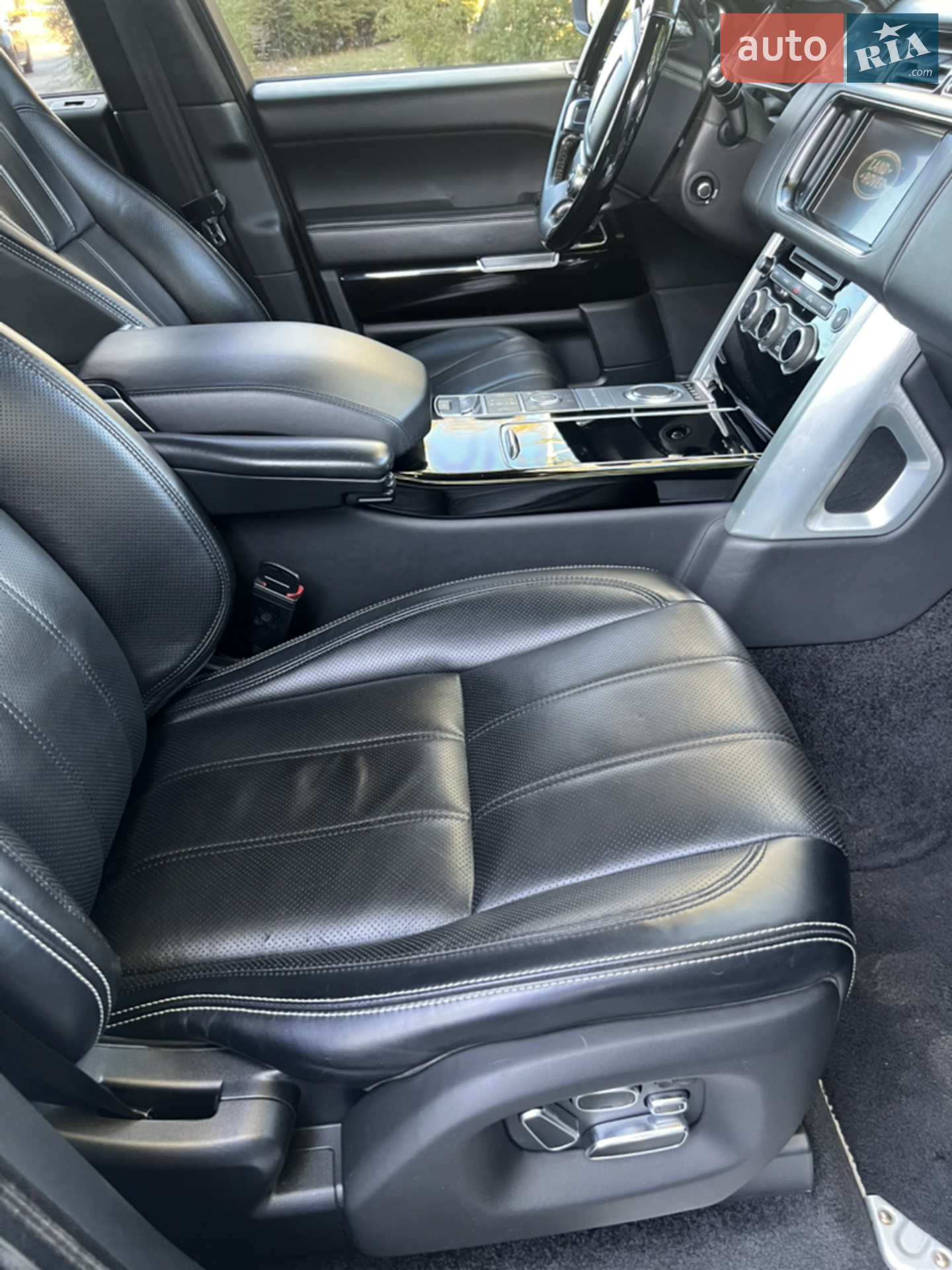 2014 Land Rover Range Rover - мініатюра 29