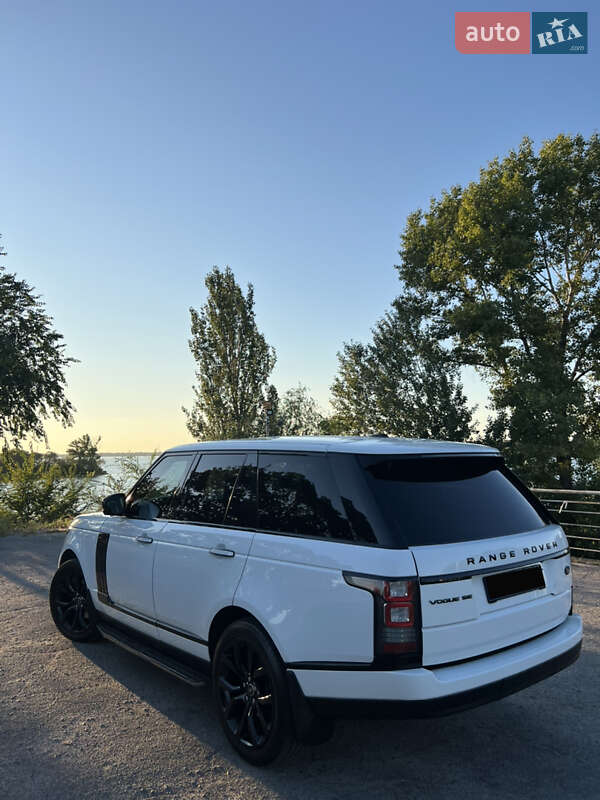 Позашляховик / Кросовер Land Rover Range Rover 2014 в Дніпрі