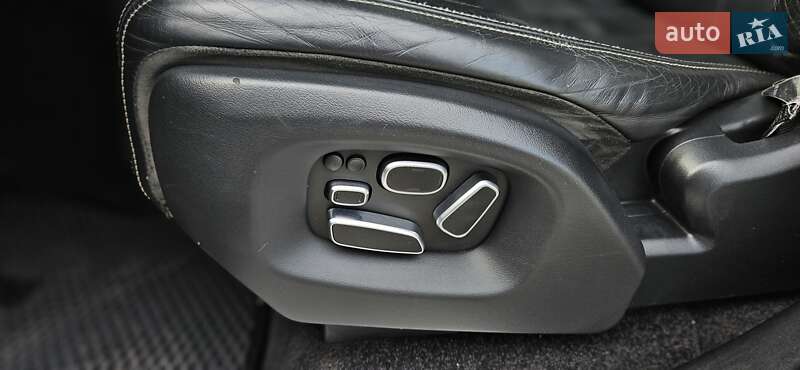 Позашляховик / Кросовер Land Rover Range Rover 2013 в Мукачевому