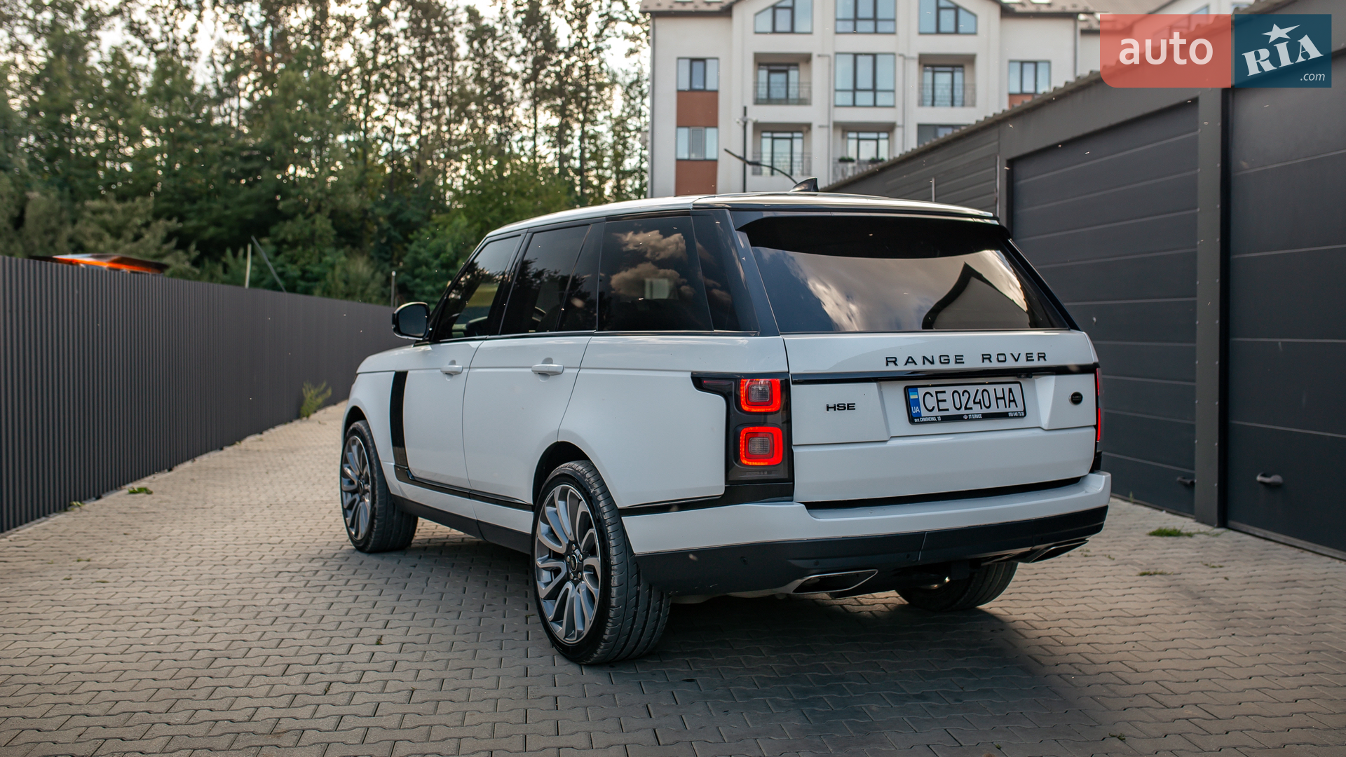 2018 Land Rover Range Rover - мініатюра 11