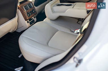 Внедорожник / Кроссовер Land Rover Range Rover 2018 в 