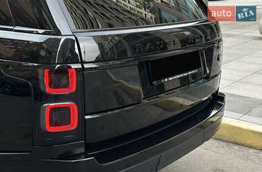 Внедорожник / Кроссовер Land Rover Range Rover 2019 в 