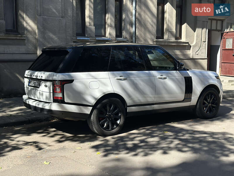 Внедорожник / Кроссовер Land Rover Range Rover 2015 в Бродах