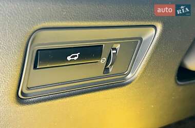 Внедорожник / Кроссовер Land Rover Range Rover 2013 в 