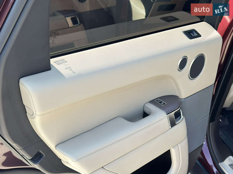 Внедорожник / Кроссовер Land Rover Range Rover 2015 в Тернополе