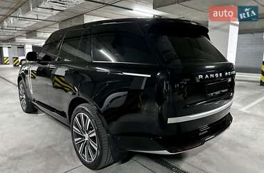 Позашляховик / Кросовер Land Rover Range Rover 2024 в  фото 7 Позашляховик / Кросовер Land Rover Range Rover 2024 в