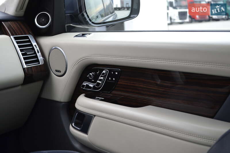 Внедорожник / Кроссовер Land Rover Range Rover 2018 в Хусте
