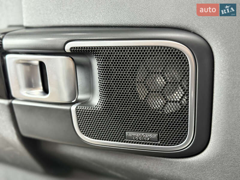 Внедорожник / Кроссовер Land Rover Range Rover 2010 в Одессе