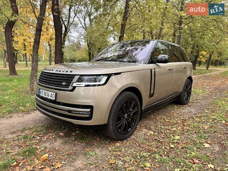 Позашляховик / Кросовер Land Rover Range Rover 2023 в  фото Позашляховик / Кросовер Land Rover Range Rover 2023 в