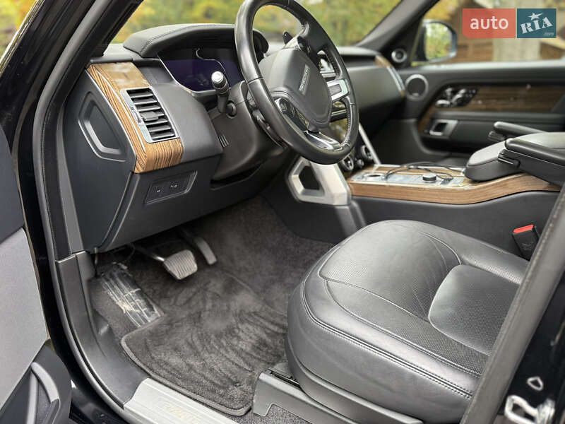 Внедорожник / Кроссовер Land Rover Range Rover 2018 в Львове