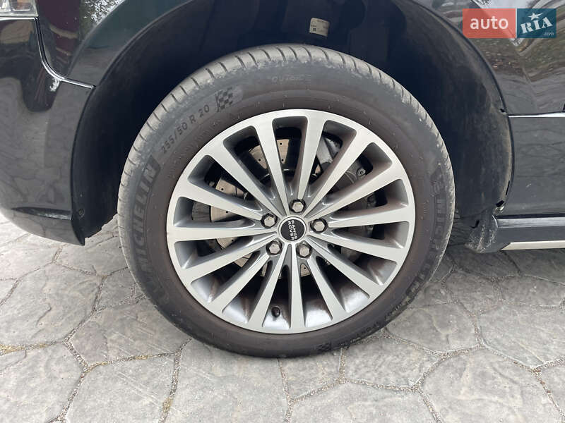 Внедорожник / Кроссовер Land Rover Range Rover 2010 в Золотоноше