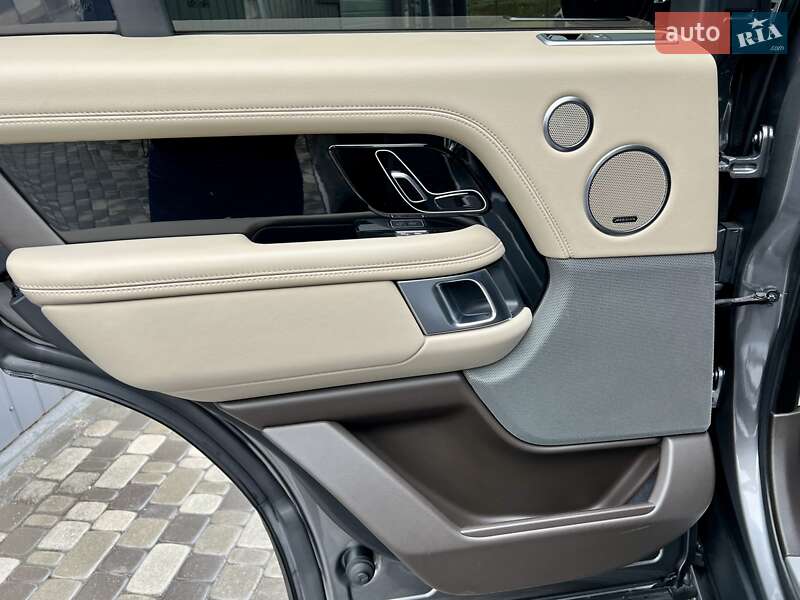 Внедорожник / Кроссовер Land Rover Range Rover 2018 в Киеве фото 30 Внедорожник / Кроссовер Land Rover Range Rover 2018 в Киеве
