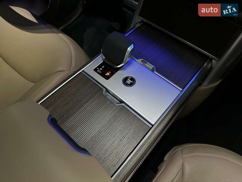 Внедорожник / Кроссовер Land Rover Range Rover 2024 в Днепре фото 39 Внедорожник / Кроссовер Land Rover Range Rover 2024 в Днепре