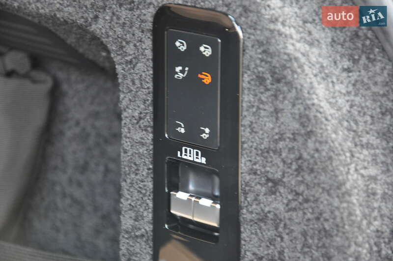 Внедорожник / Кроссовер Land Rover Range Rover 2024 в Одессе