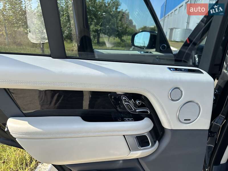 Позашляховик / Кросовер Land Rover Range Rover 2019 в Києві фото 13 Позашляховик / Кросовер Land Rover Range Rover 2019 в Києві