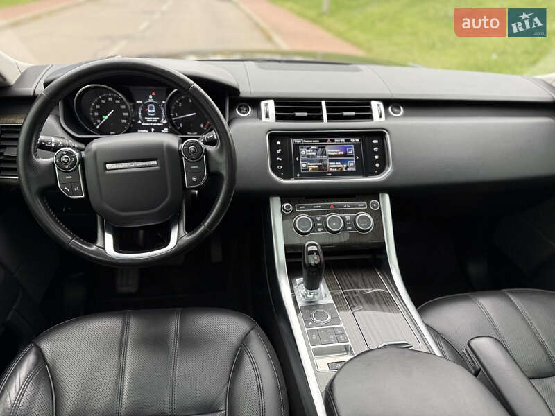 Внедорожник / Кроссовер Land Rover Range Rover 2015 в Киеве фото 37 Внедорожник / Кроссовер Land Rover Range Rover 2015 в Киеве