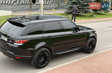 Внедорожник / Кроссовер Land Rover Range Rover 2015 в 