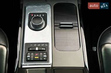 Внедорожник / Кроссовер Land Rover Range Rover 2011 в 