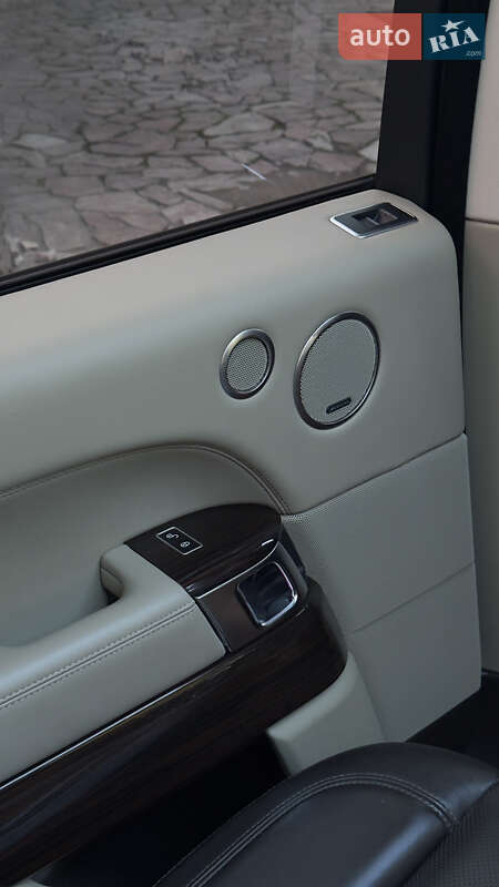 Позашляховик / Кросовер Land Rover Range Rover 2013 в Одесі фото 37 Позашляховик / Кросовер Land Rover Range Rover 2013 в Одесі