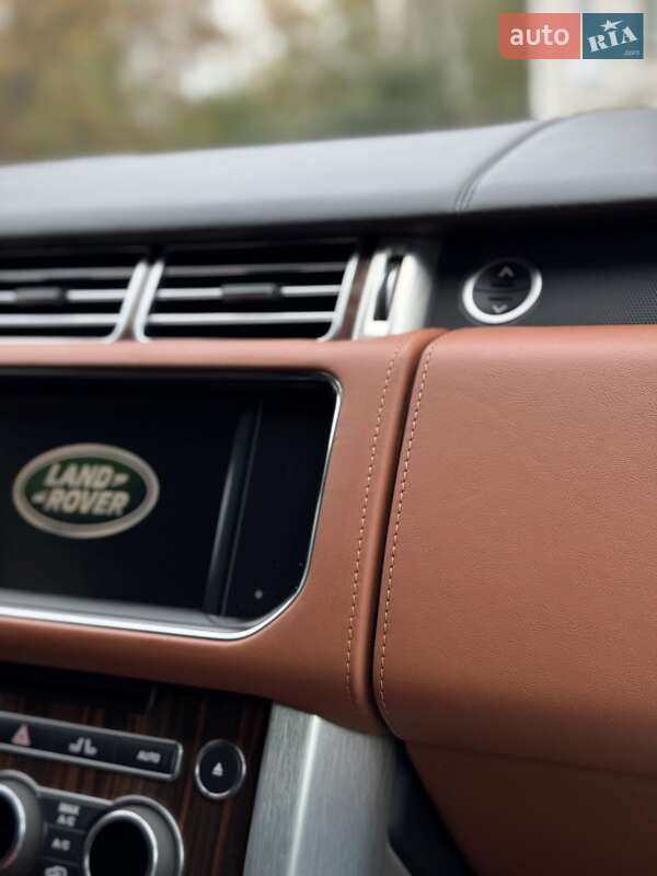 Внедорожник / Кроссовер Land Rover Range Rover 2015 в Горишних Плавнях