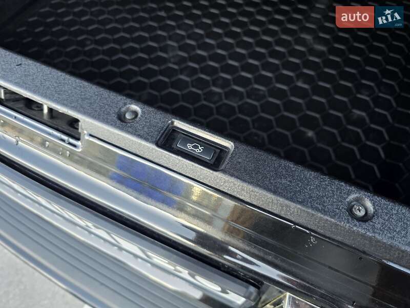 Внедорожник / Кроссовер Land Rover Range Rover 2011 в Тернополе фото 33 Внедорожник / Кроссовер Land Rover Range Rover 2011 в Тернополе