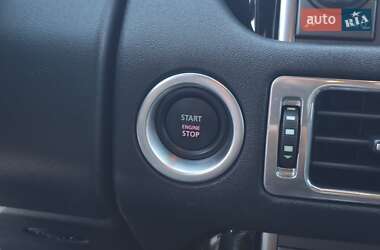 Позашляховик / Кросовер Land Rover Range Rover 2011 в 