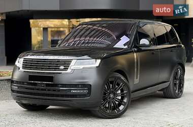 Позашляховик / Кросовер Land Rover Range Rover 2022 в  фото 2 Позашляховик / Кросовер Land Rover Range Rover 2022 в