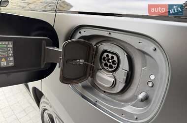 Позашляховик / Кросовер Land Rover Range Rover 2022 в  фото 29 Позашляховик / Кросовер Land Rover Range Rover 2022 в