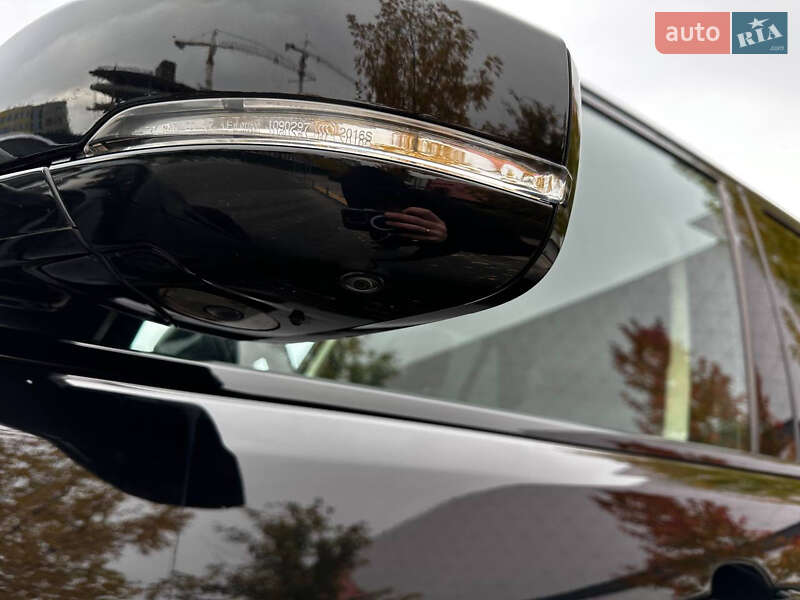 Внедорожник / Кроссовер Land Rover Range Rover 2018 в Киеве