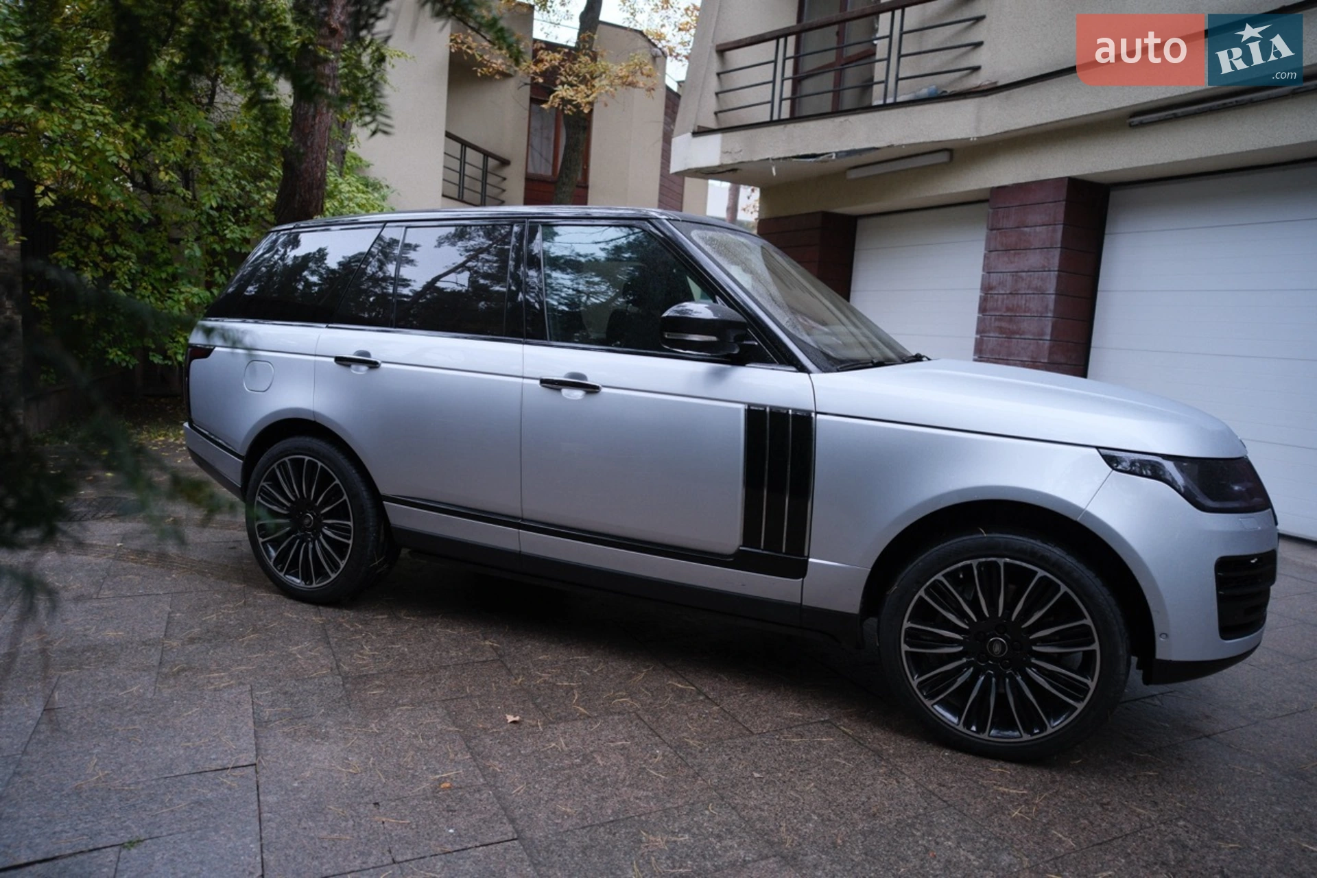 2018 Land Rover Range Rover - мініатюра 2