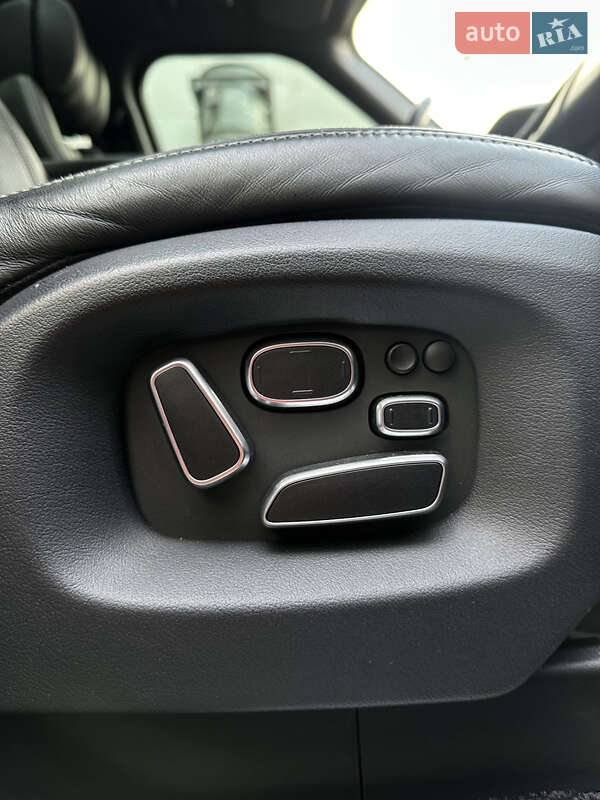 Внедорожник / Кроссовер Land Rover Range Rover 2012 в Хмельницком