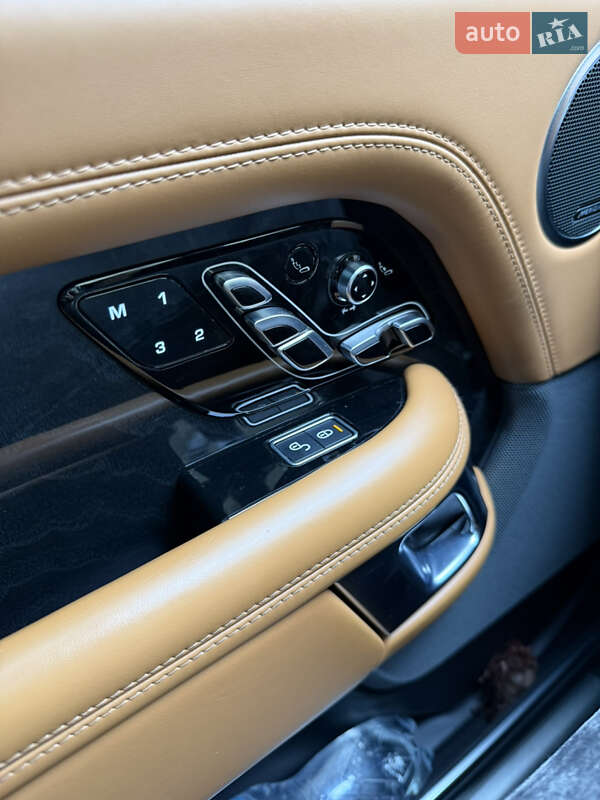 Позашляховик / Кросовер Land Rover Range Rover 2018 в Києві фото 6 Позашляховик / Кросовер Land Rover Range Rover 2018 в Києві