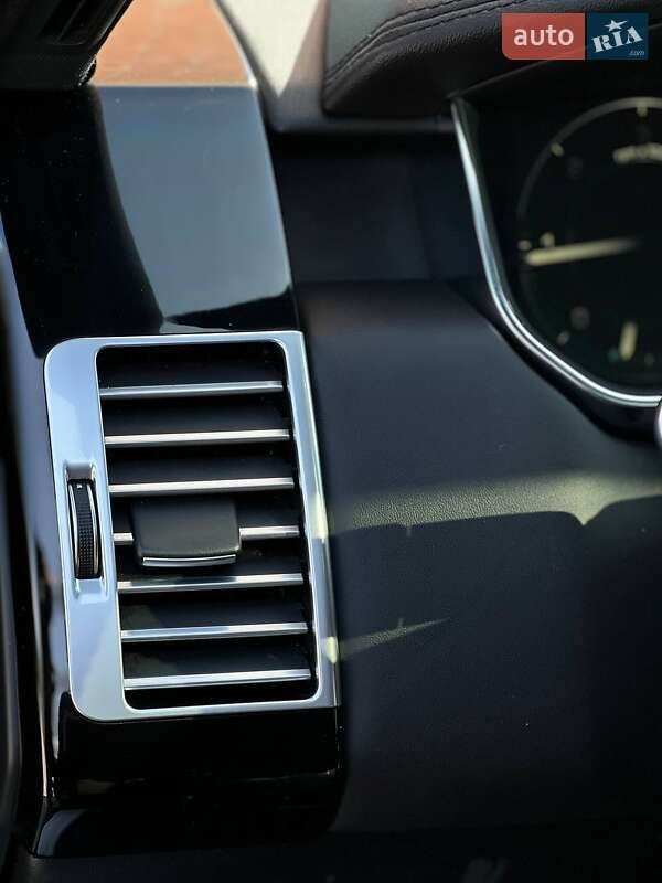 Позашляховик / Кросовер Land Rover Range Rover 2016 в Києві фото 28 Позашляховик / Кросовер Land Rover Range Rover 2016 в Києві