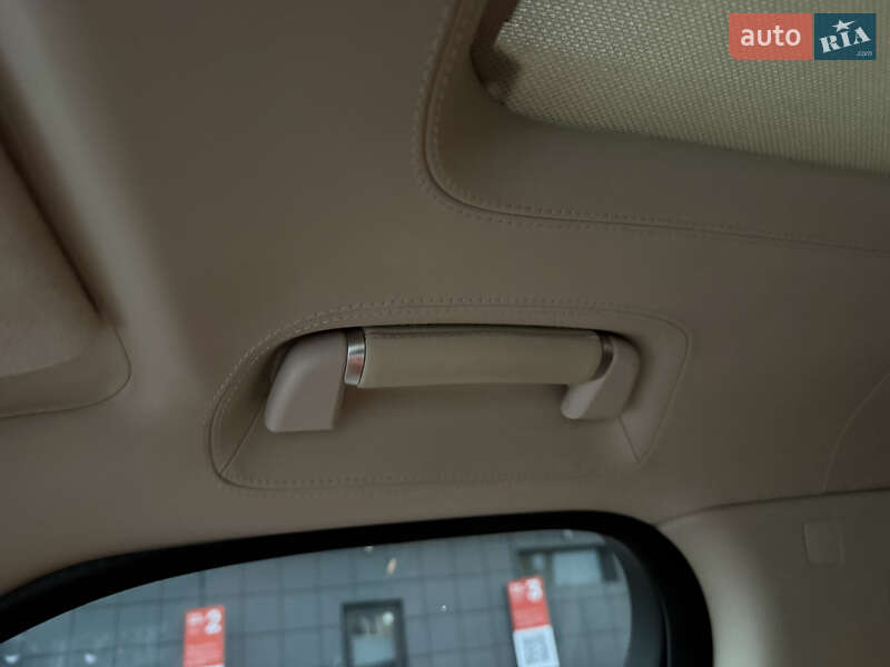 Позашляховик / Кросовер Land Rover Range Rover 2014 в Києві