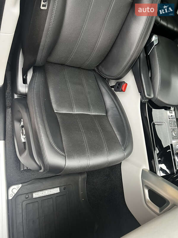 Позашляховик / Кросовер Land Rover Range Rover 2016 в Києві фото 15 Позашляховик / Кросовер Land Rover Range Rover 2016 в Києві