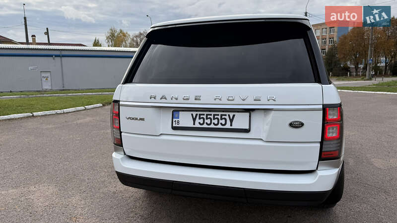 Внедорожник / Кроссовер Land Rover Range Rover 2015 в Ровно