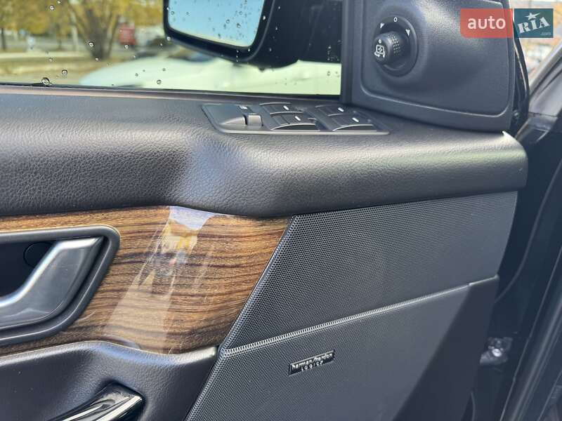Позашляховик / Кросовер Land Rover Range Rover 2008 в Дніпрі фото 15 Позашляховик / Кросовер Land Rover Range Rover 2008 в Дніпрі
