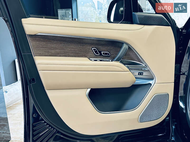 Позашляховик / Кросовер Land Rover Range Rover 2024 в Києві