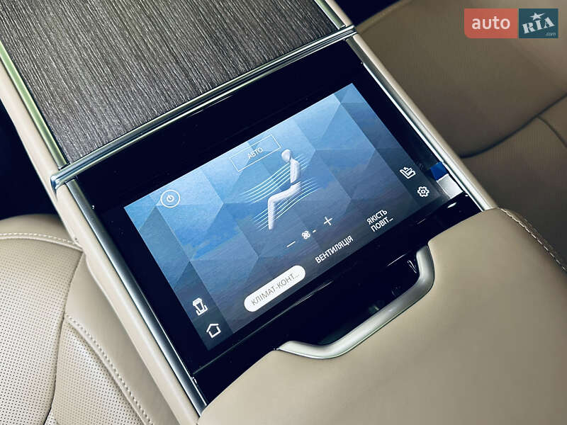 Позашляховик / Кросовер Land Rover Range Rover 2024 в Києві