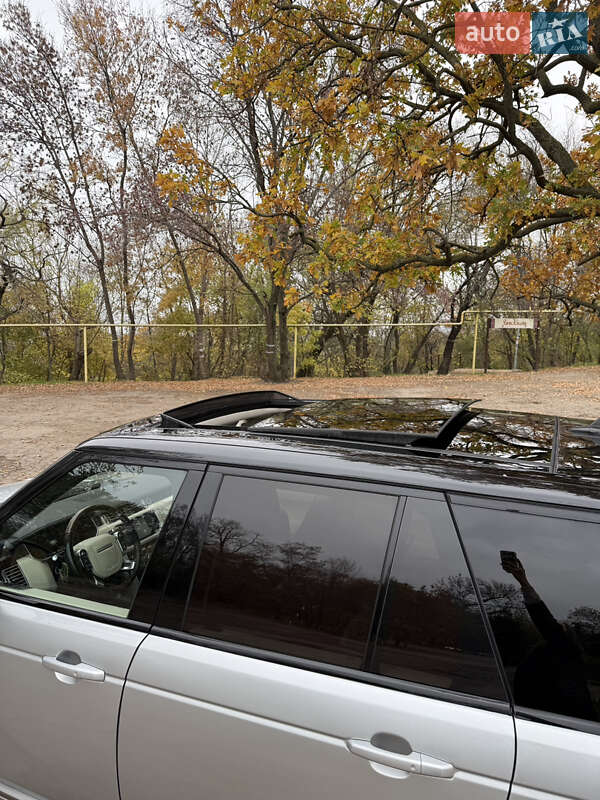 Внедорожник / Кроссовер Land Rover Range Rover 2016 в Одессе фото 26 Внедорожник / Кроссовер Land Rover Range Rover 2016 в Одессе