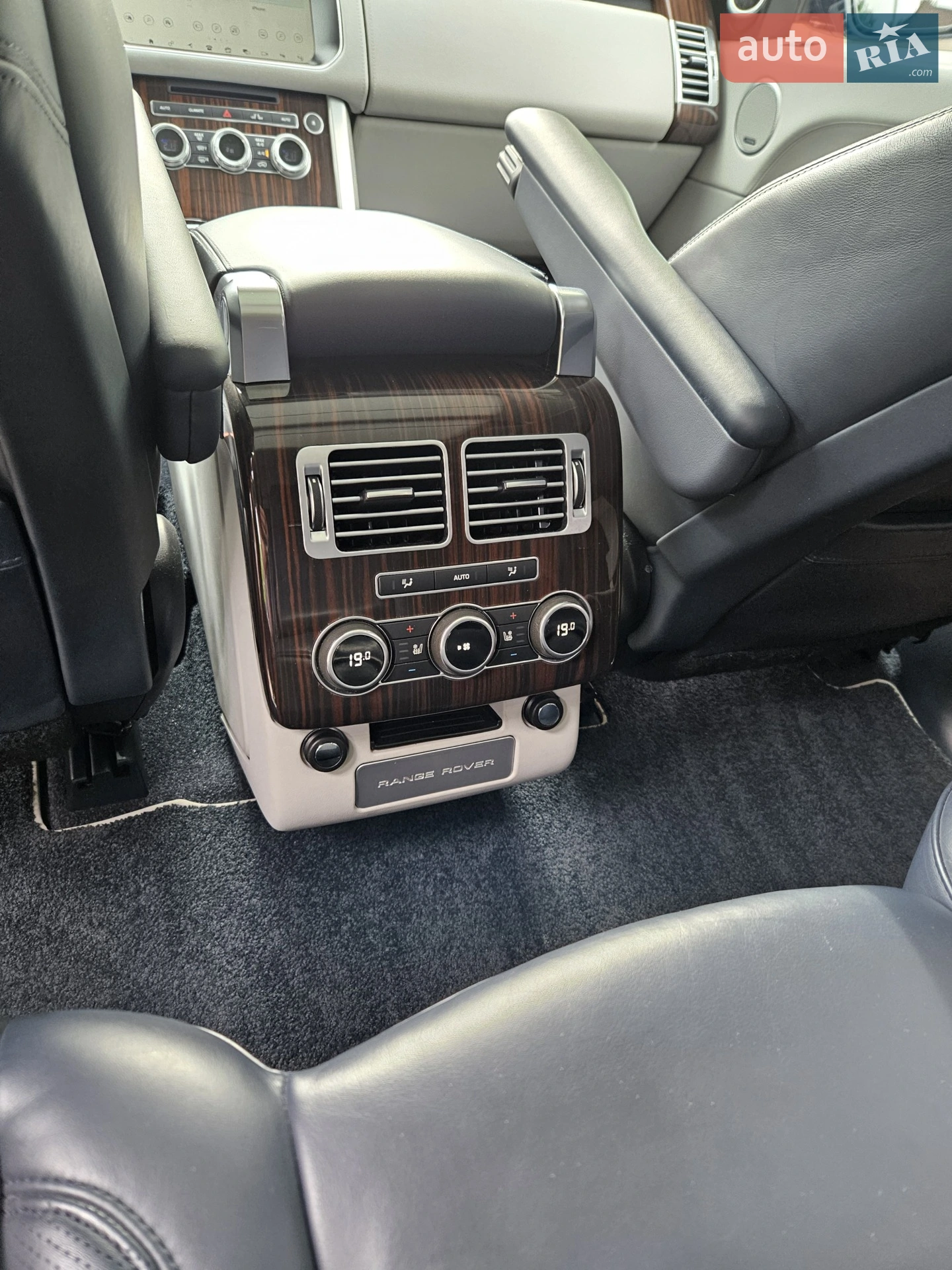 2017 Land Rover Range Rover - мініатюра 30