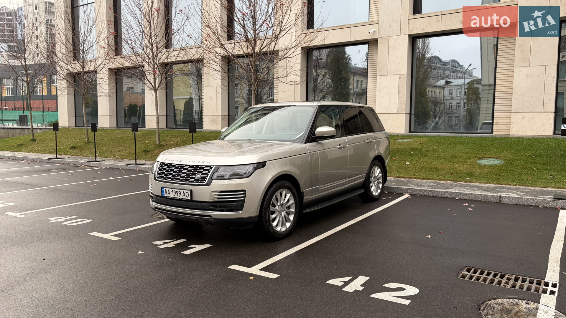 2018 Land Rover Range Rover - мініатюра 2