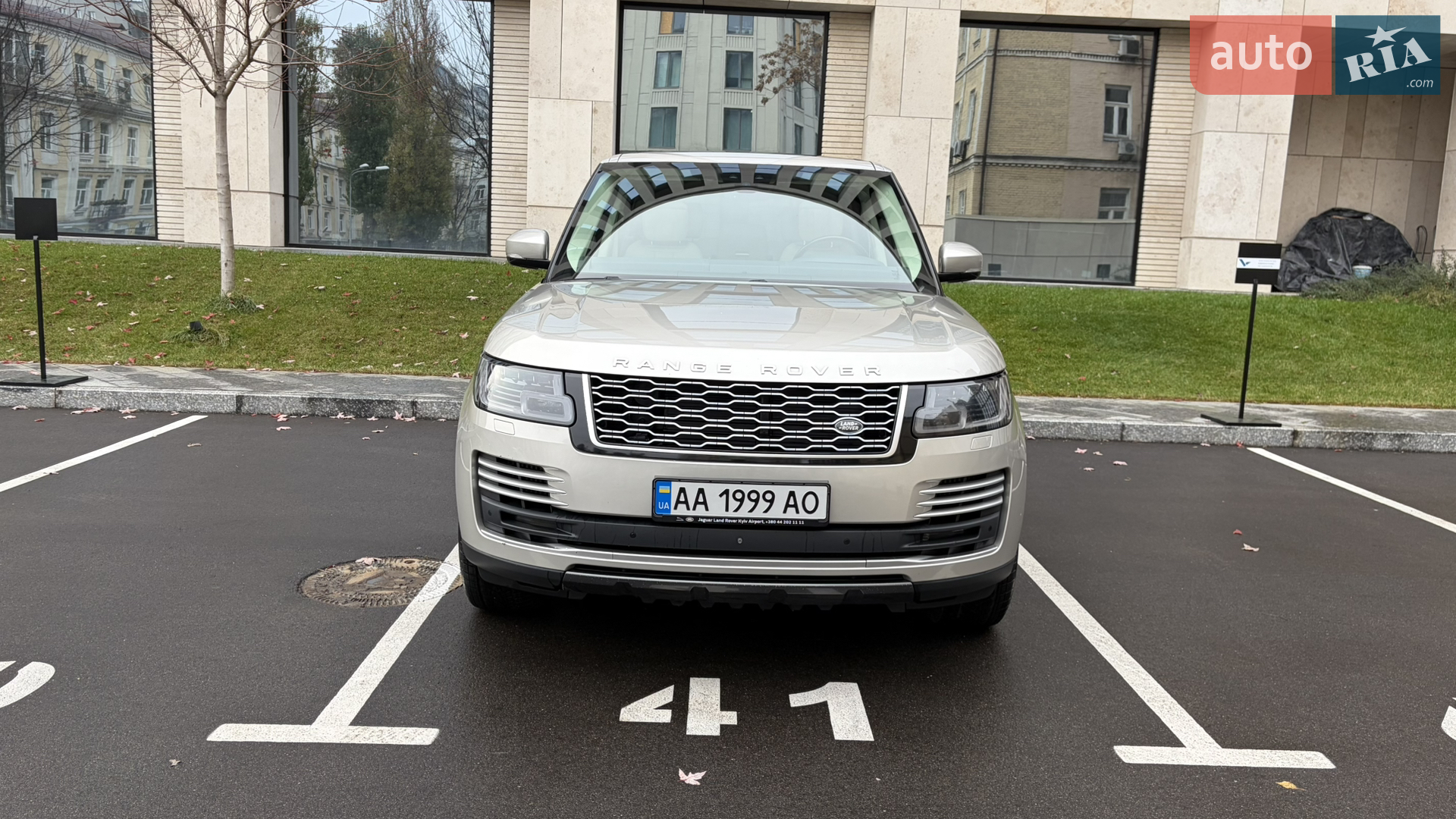 2018 Land Rover Range Rover - мініатюра 12