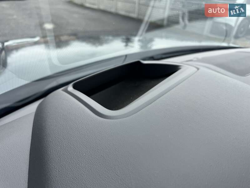 Позашляховик / Кросовер Land Rover Range Rover 2018 в Тернополі фото 113 Позашляховик / Кросовер Land Rover Range Rover 2018 в Тернополі