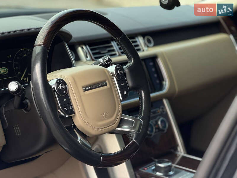 Внедорожник / Кроссовер Land Rover Range Rover 2015 в Запорожье