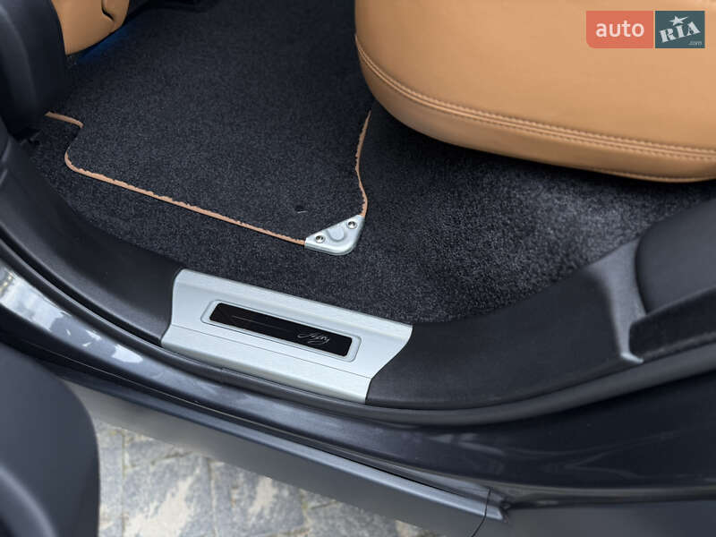 Внедорожник / Кроссовер Land Rover Range Rover 2021 в Львове