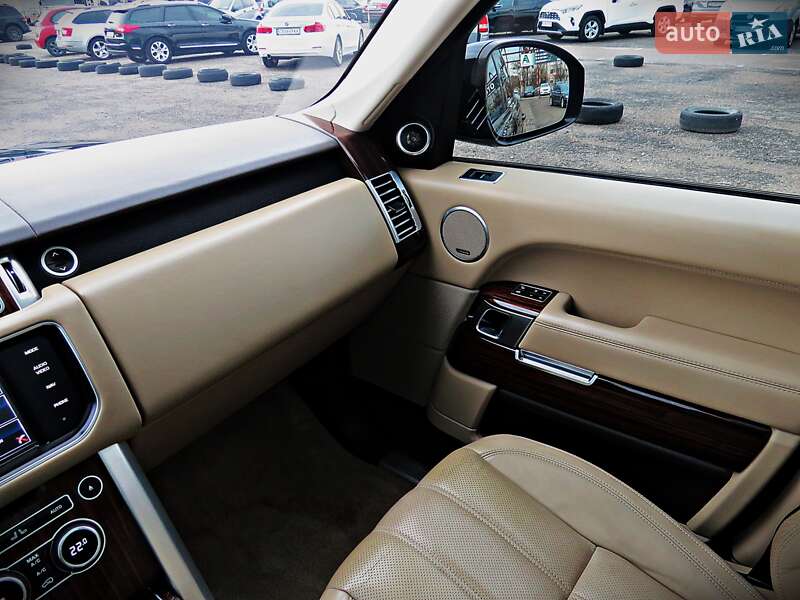 Внедорожник / Кроссовер Land Rover Range Rover 2015 в Черкассах