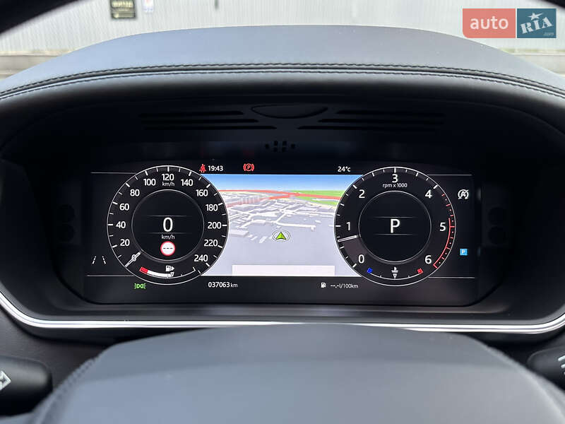 Внедорожник / Кроссовер Land Rover Range Rover 2018 в Киеве