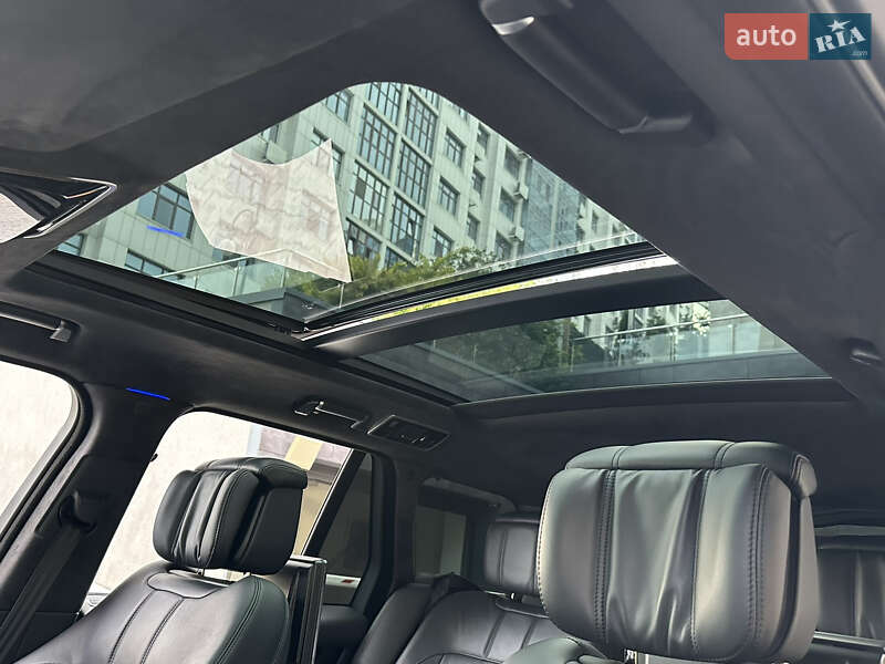 Внедорожник / Кроссовер Land Rover Range Rover 2018 в Киеве