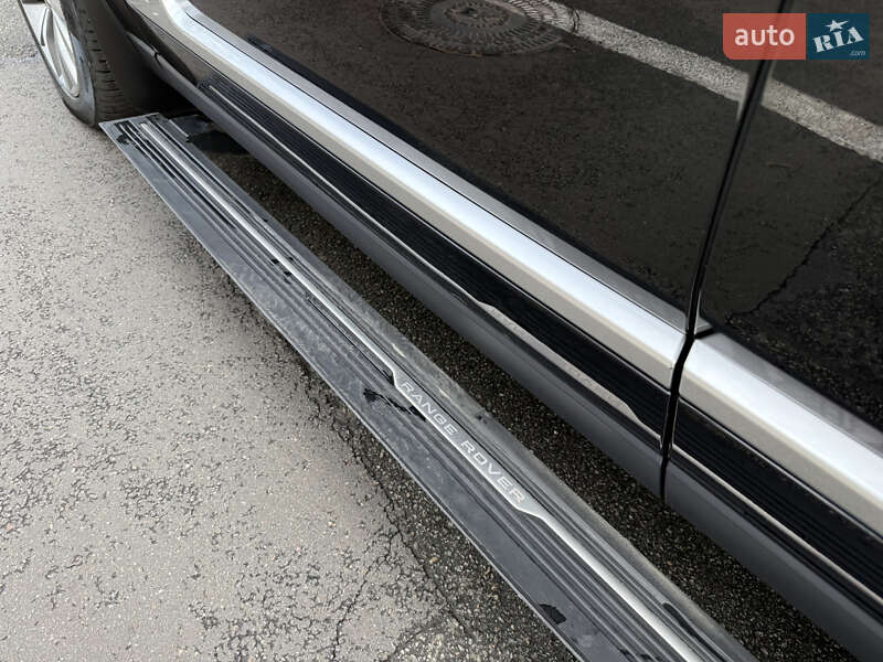 Позашляховик / Кросовер Land Rover Range Rover 2021 в Ірпені фото 11 Позашляховик / Кросовер Land Rover Range Rover 2021 в Ірпені